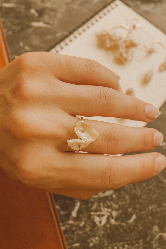 Calla Ring - amber + clay