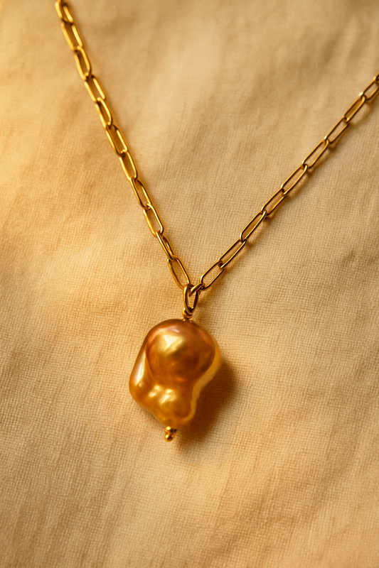 Golden Soleia Adjustable Pearl Necklace - amber + clay
